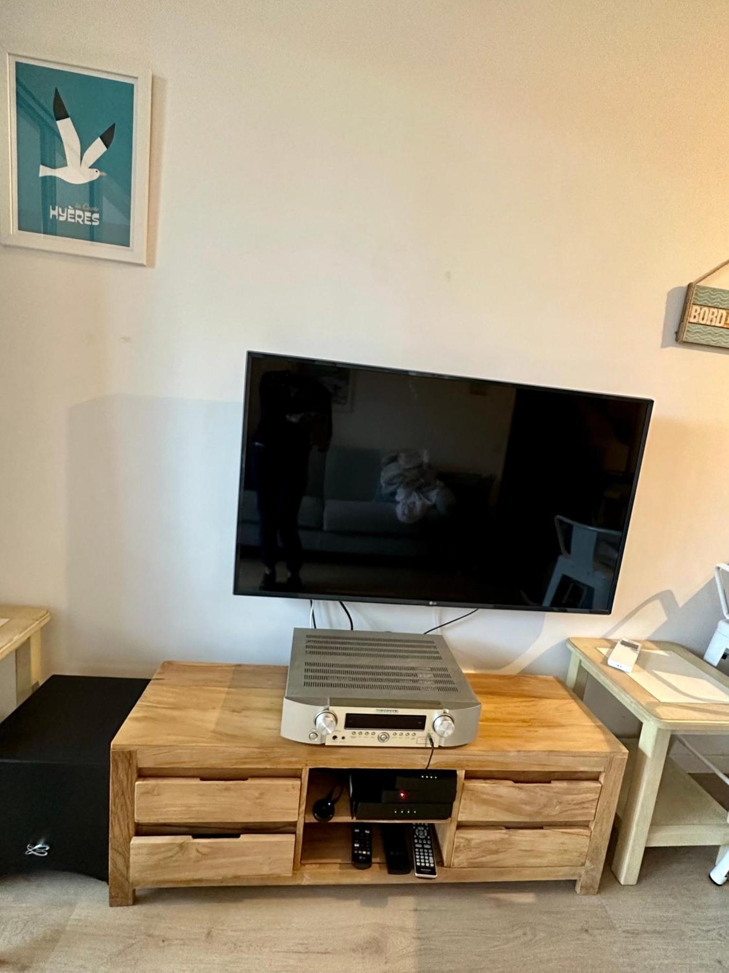 Hyères La Badine 5P Plage Piscine Clim Jacuzzi Parc Luxuriant المظهر الخارجي الصورة